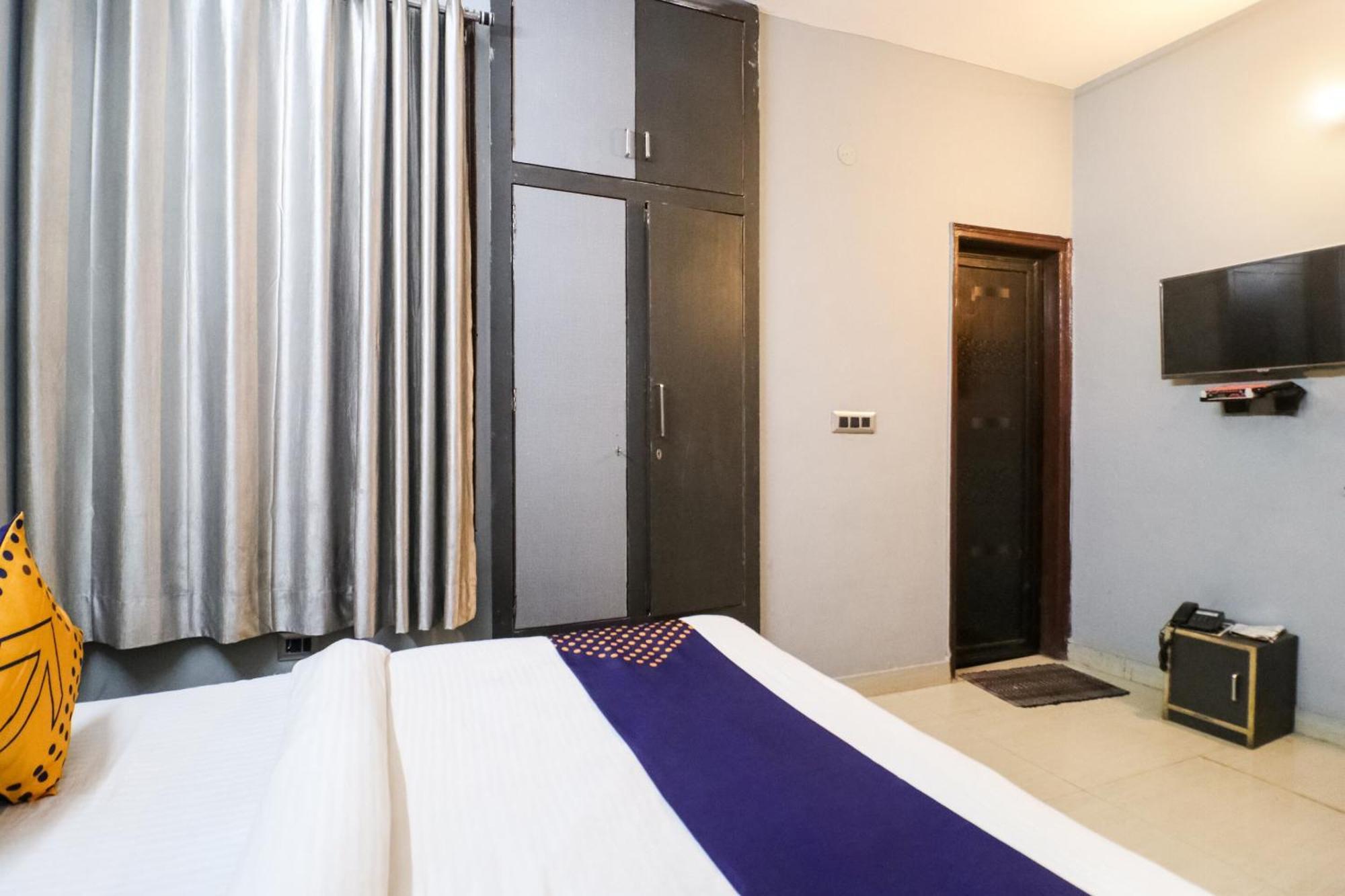 Hotel O Sunrise Guest House Gurgaon Exterior photo